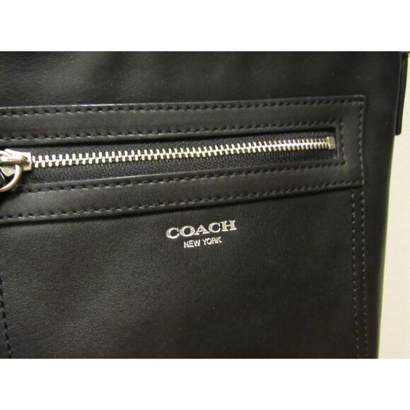 Vintage Coach Legacy Leather Swingpack Crossbody bag F47989 - Picture 6 of 10